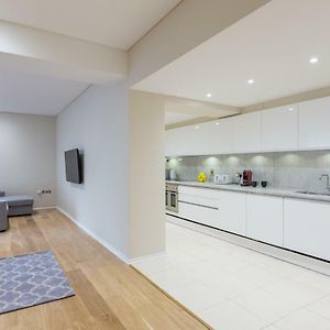 Appartement "Grand" met Vier Slaapkamers